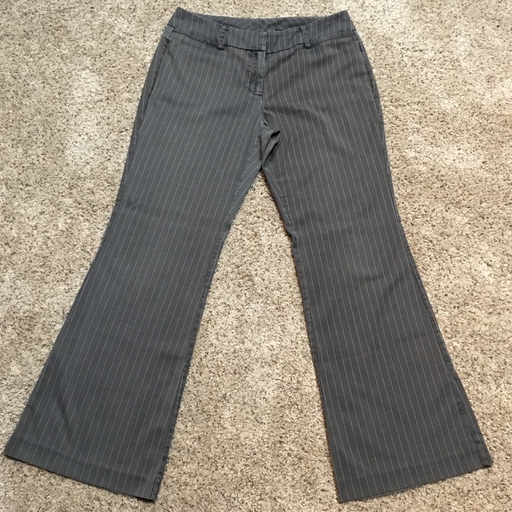 NY&CO Grey pinstripe dress slacks